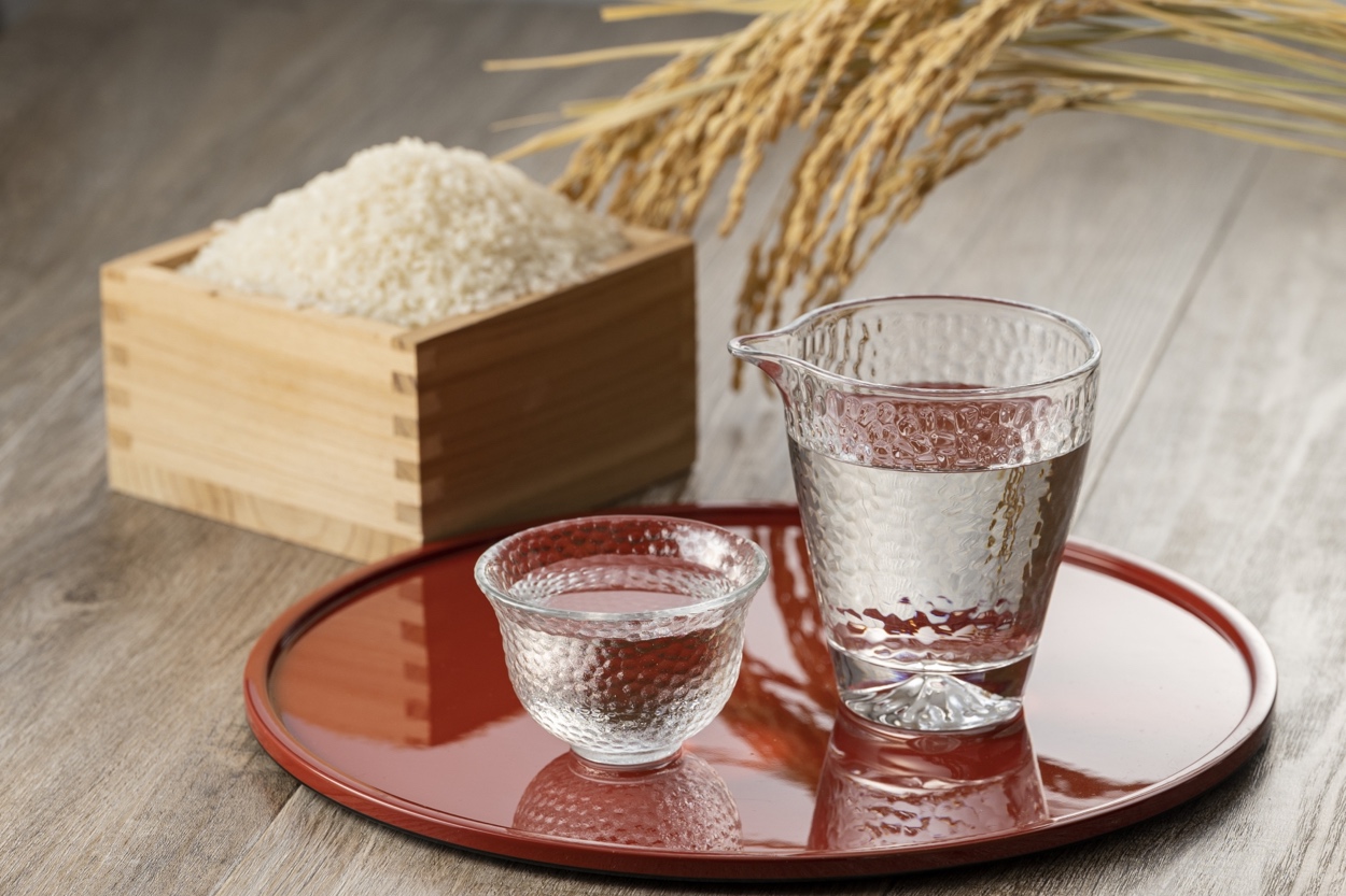 本格和食を気負いせず